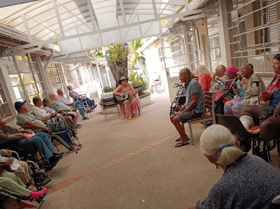 Lar Alice de Oliveira